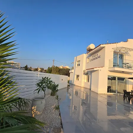 Catherine * Paphos